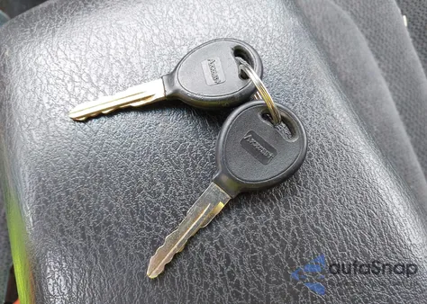 2001 Dodge Dakota Slt/Sport from USA, damaged, VIN 1B7GL2AN31S115001